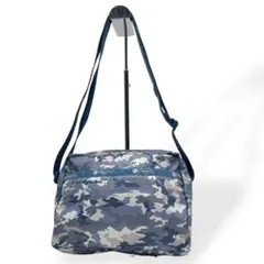 極美品　LeSportsac レスポートサック　ショルダーバッグ　ナイロン　迷彩のサムネイル