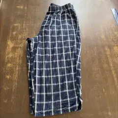 ユニクロ　リラコ　紺に白チェック　両サイドポケット付き　Mサイズ