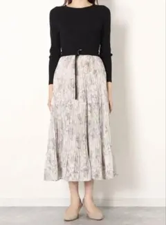 【美品】JUSGLITTY NEWエアリージャガードドッキングワンピース