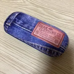 Item thumbnail for item 735b36c8-a6f7-4838-8ae9-9189a446441d