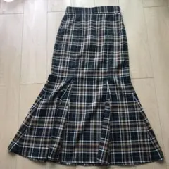 GU 秋服☆チェック　マーメイドスカート　フレア ロングスカート　M