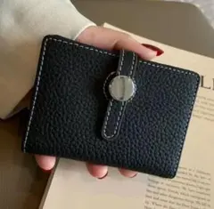 Item thumbnail for item 00dbbdbb-a569-4b5a-bc87-84c90f54c5d3