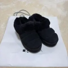 UGG 黒スエードファー付きムートンブーツ