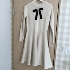 アイボリー 長袖 フレアドレス F