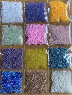 丸小ビーズ　１２袋セット②