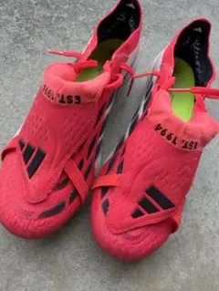 激レア】adidas Predatorパルス サッカースパイク25cm 希少 - メルカリ