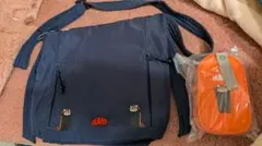 イカク　ストリングショルダーバッグと非売品のポーチ