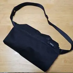 bellroy ボディバッグ
