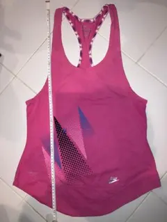 NIKE Dri-FIT ロング丈 エプロン風タンクトップ ピンク