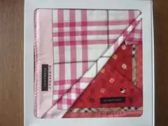 BURBERRY　バーバリー　ハンカチ　2枚のサムネイル