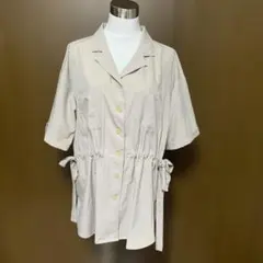 ブラウス　ベージュのサムネイル