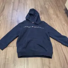 トミー　フードつきパーカー　裏起毛