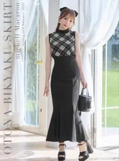 ミシェルマカロン 大人の美脚スカート Mサイズ