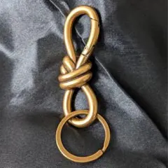 リボン型　カラビナ　リング　キーホルダー　アメカジ　ゴールド　ヴィンテージ