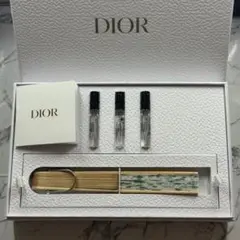 新品未使用Diorノベルティストラップ付き扇子ラッキーミニ香水セット