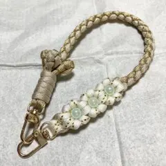 ナチュラル系スマホストラップ ハンドストラップ パラコード お花 ハンドメイド