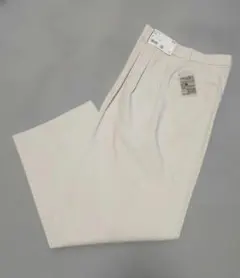 【新品】UNIQLO　レディースタックワイドパンツ　Mサイズ