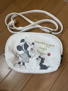 ディズニー　ミニーちゃんショルダーバッグ