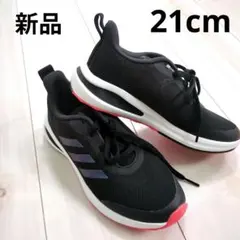 adidas スニーカー 21cm 新品 未使用