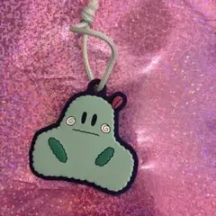 しなぷしゅ　にゅう　ラバー　マグネット　キーホルダー