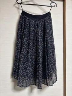 花柄プリーツスカート ネイビー ひざ丈
