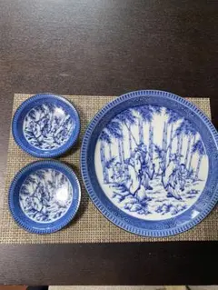 青白磁 食器セット 竹と人物の絵柄