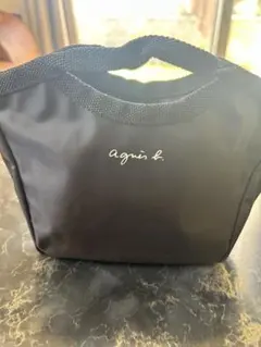 アニエス・ベー　ブラックハンドル付きバッグ