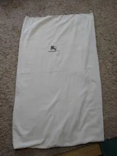 BURBERRY 敷きシーツ アイボリー