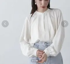 N. Natural Beauty Basicフロントタックメローブラウス