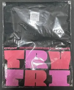 KUZIRA 黒ピンク Tシャツ - メルカリ