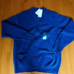 ユニクロ プレミアムラム Vネックカーディガン