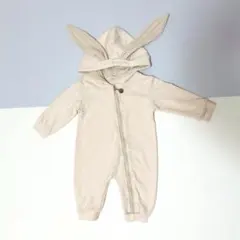うさぎ耳ベージュロンパース　60〜70cm