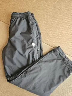 DESCENTE ATHLETIC 中綿入りパンツ　防寒