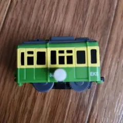 カプセルプラレール 車両 802型