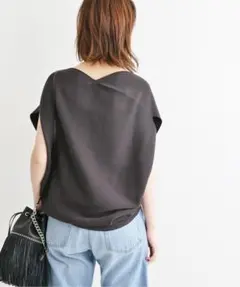 IENA コットン　ストレッチ　Vネック　プルオーバー　グレー 　半袖ニット