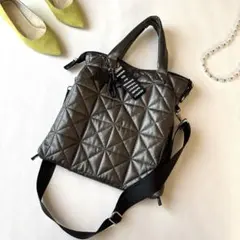美品 ベイフロー チャーム付き3WAYキルトトート　ブラック