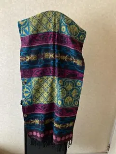 幾何学模様の多色ショール