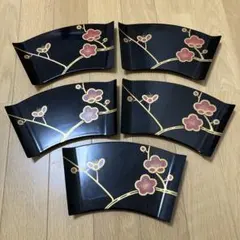 D-4 昭和レトロ 梅 蒔絵 扇型 銘々皿 5枚セット 黒漆 菓子皿 飾り皿