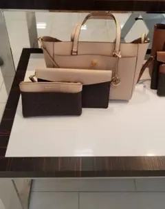 大人気　Maisie 3点セット