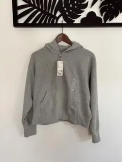 ユニクロ　WOMEN スウェットフルジップパーカ　XL