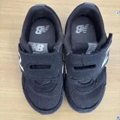 ニューバランス　iv323bk 14.5cm ブラック　スニーカー
