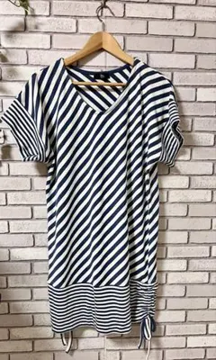 【3L】斜めストライプ 半袖Tシャツ ネイビー×ホワイトのサムネイル