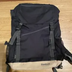 【美品】Reebokリュックサック 大容量 ブラックのサムネイル