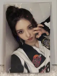 IVE ガウル mine トレカ 渋谷 タワレコ 特典