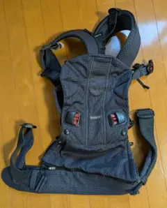 ベビービョルン ワンカイ ネイビー