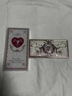 Flower Knows アイシャドウパレットのサムネイル