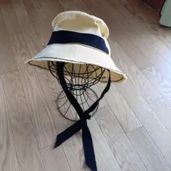 【土日割引】ベージュと黒リボン　ナチュラル　バケットハット