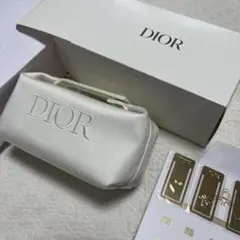 Item thumbnail for item 8133f557-7fa8-4ad3-a434-bbf6574585f9