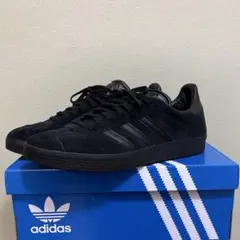 Item thumbnail for item 1d9cb7bc-3160-4baf-976a-98516278ad00