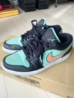 ナイキ エアジョーダン1 ロー 